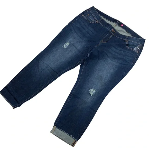 Torrid Denim Jeans Hi-Rise Dark Blue Wash 5 Pocket Stretch Raw Hem - Picture 2 of 12